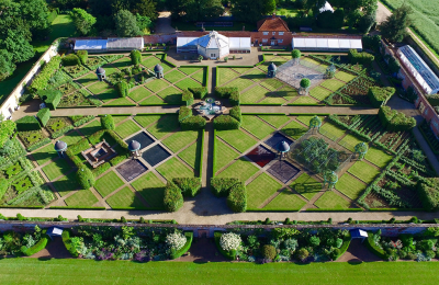 Thenford Gardens
